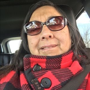 Meet your Posher, Jeanne